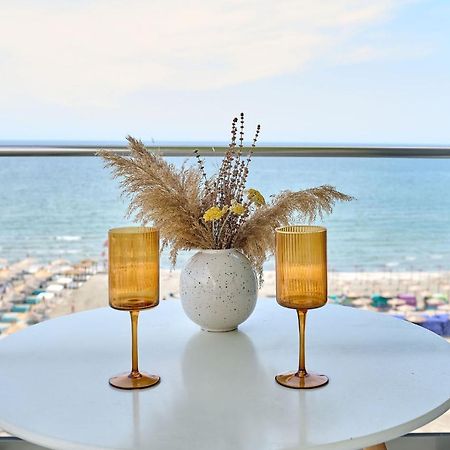 Paradise Sea View 2Bd Apt Spa N Pools Beach Resort Năvodari 외부 사진
