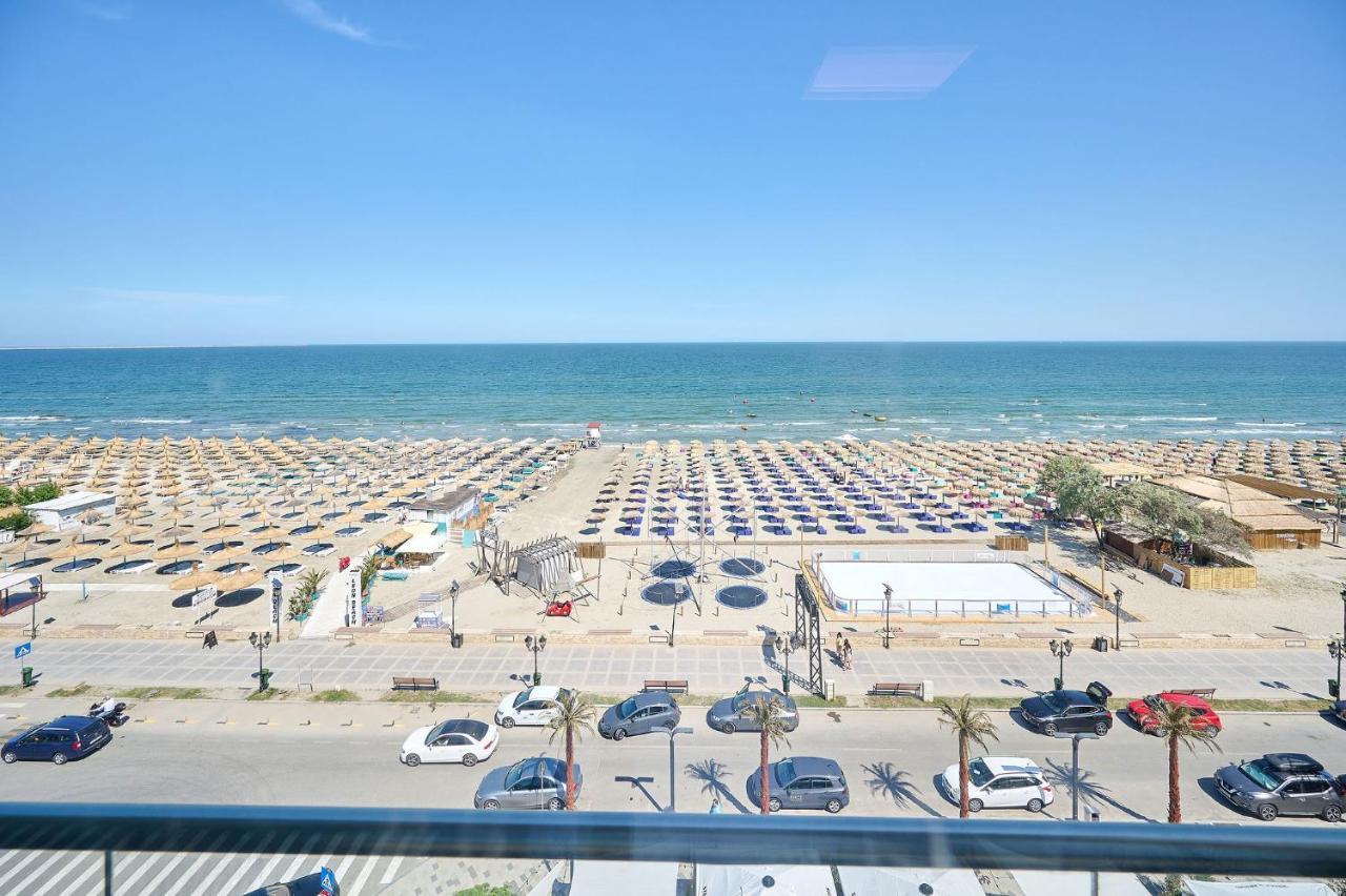 Paradise Sea View 2Bd Apt Spa N Pools Beach Resort Năvodari 외부 사진