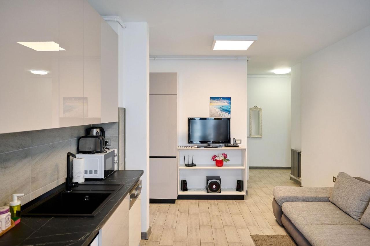 Paradise Sea View 2Bd Apt Spa N Pools Beach Resort Năvodari 외부 사진