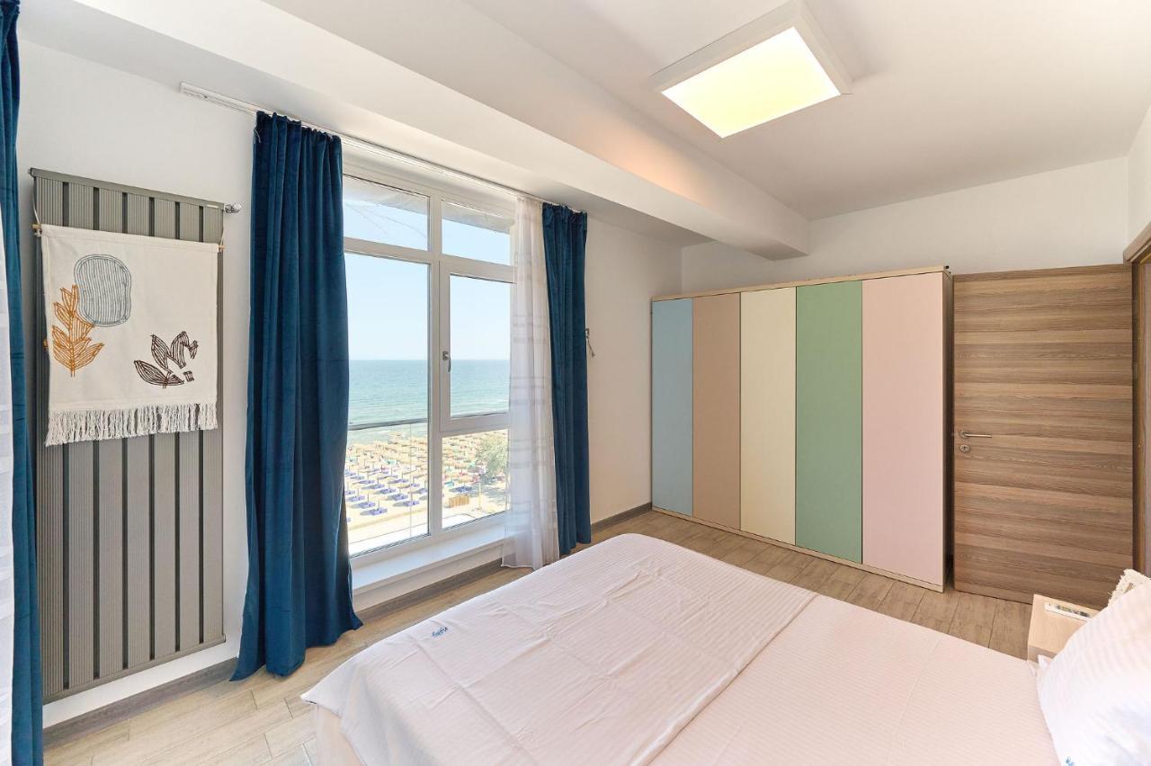 Paradise Sea View 2Bd Apt Spa N Pools Beach Resort Năvodari 외부 사진